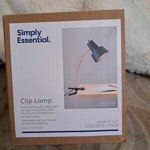 Simply Essential Black clip lamp NWT